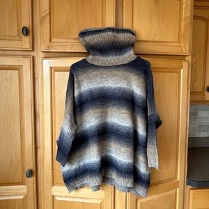 NWT LOFT  oversized sweater.   Large loose Turtleneck collar.  Size Small